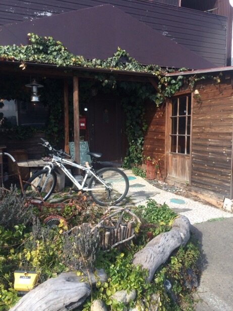 cafe&zakka ホドナラフのレポート写真1（melimero）