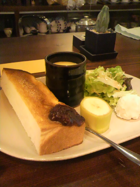 Cafe de La Feuilleのレポート写真2（ポニョ）