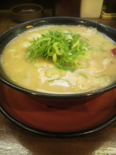 豚旨うま屋ラーメン 多治見店のレポート写真1（ポニョ）
