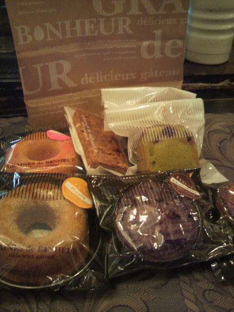 PATISSERIE&BRASSERIE RUBETTAのレポート写真1（ポニョ）