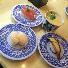 くら寿司 茜部店のレポート写真1（マロン）
