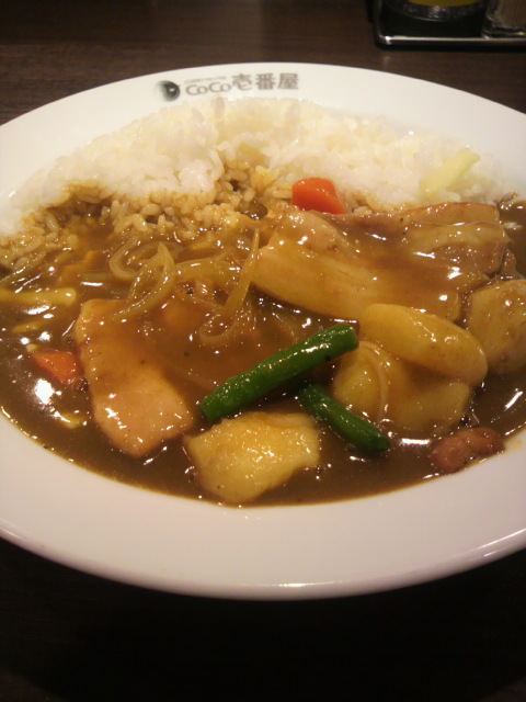 カレーハウスCoCo壱番屋 岐阜東興町店のレポート写真2（ポニョ）