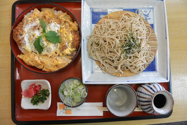 サガミ 鵜沼店のレポート写真1（レッツなシニア）