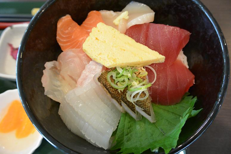 海鮮丼専門店 とっとやのレポート写真4（レッツなシニア）
