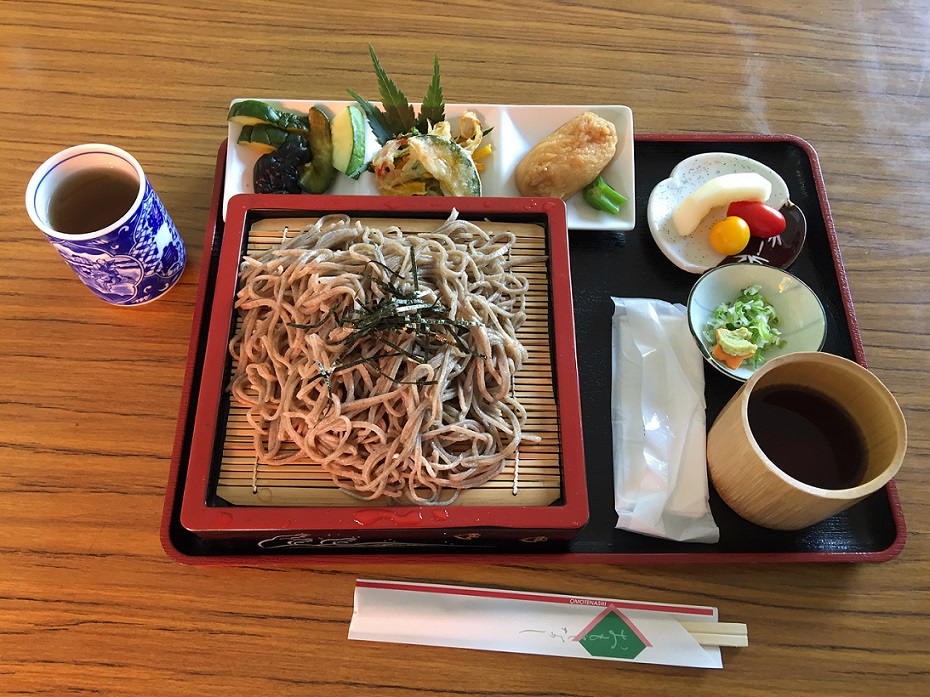 そば処　あぎの郷のレポート写真1（瀬戸の人）