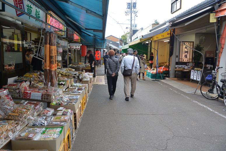 千代保稲荷神社(お千代保稲荷)のレポート写真2（レッツなシニア）