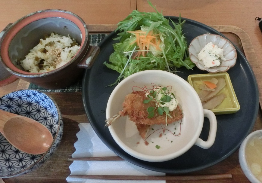 cafe ajaraのレポート写真3（レッツなミドル）