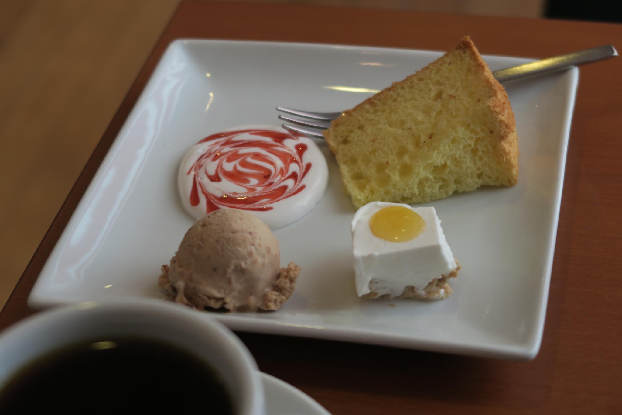 CAFFE SCIMMIA ROSSOのレポート写真2（みずほのトヤマ）