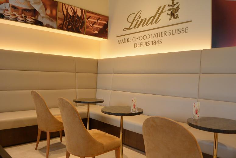 Lindt Chocolat Boutique & Café 土岐プレミアムアウトレット店のレポート写真5（レッツなシニア）