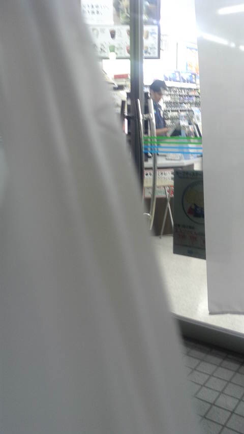 Family Mart 岐阜こがね店のレポート写真1（ポニョ）