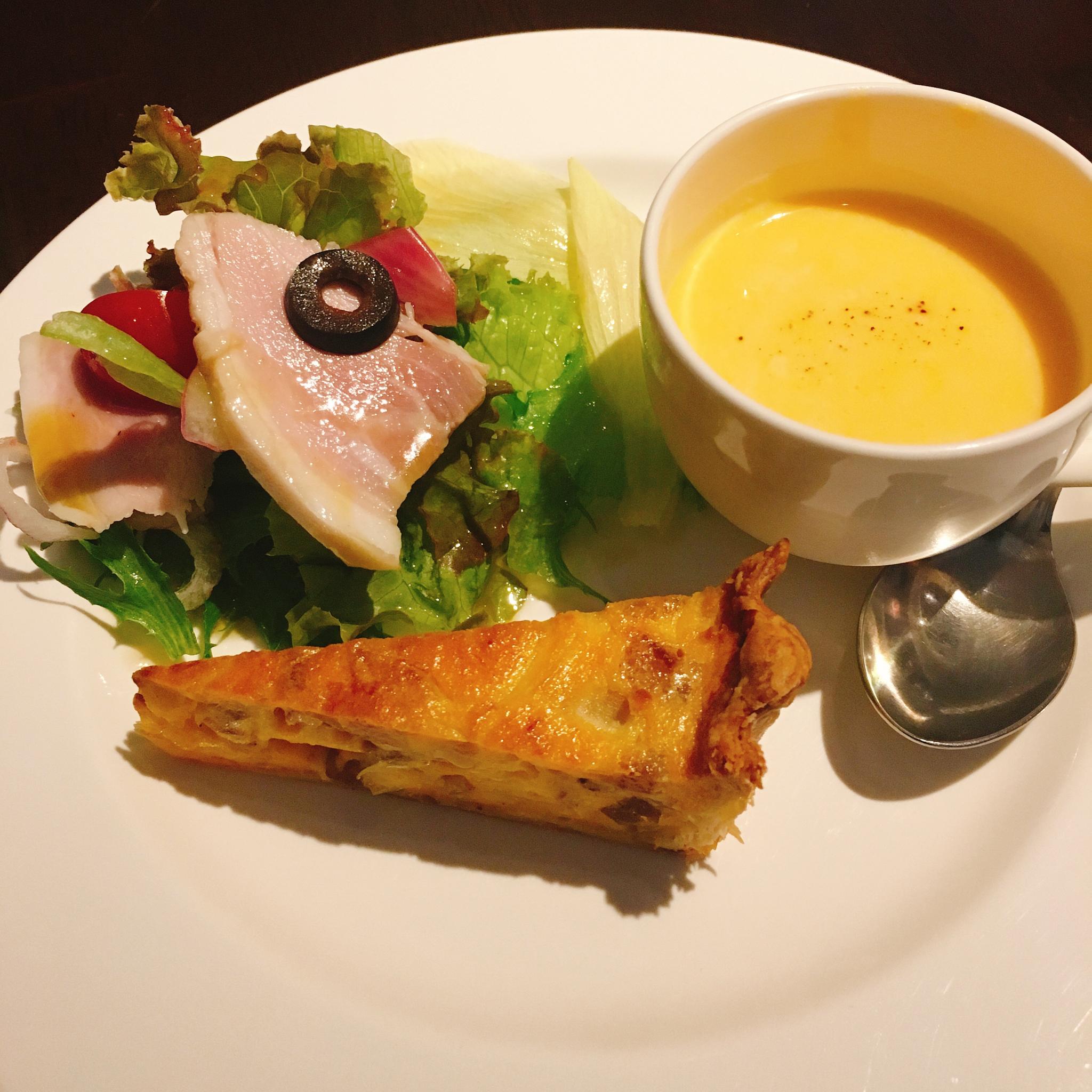 LE PETIT PARISのレポート写真1（岐阜の食いしん坊担当）