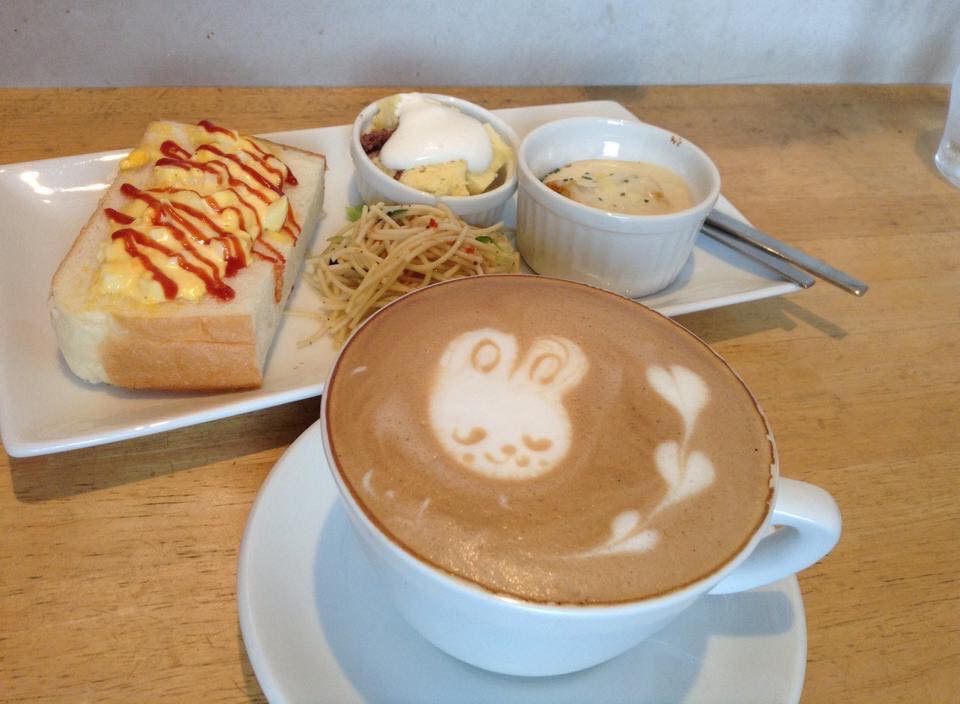 CAFFE SCIMMIA ROSSOのレポート写真1（岐阜の食いしん坊担当）