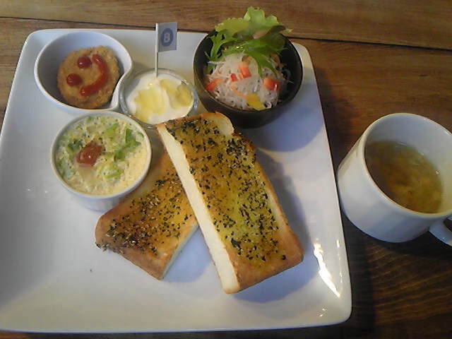 ブルースカフェ、おとなりすうぷ、ジビエ肉販売のレポート写真2（じゅん）