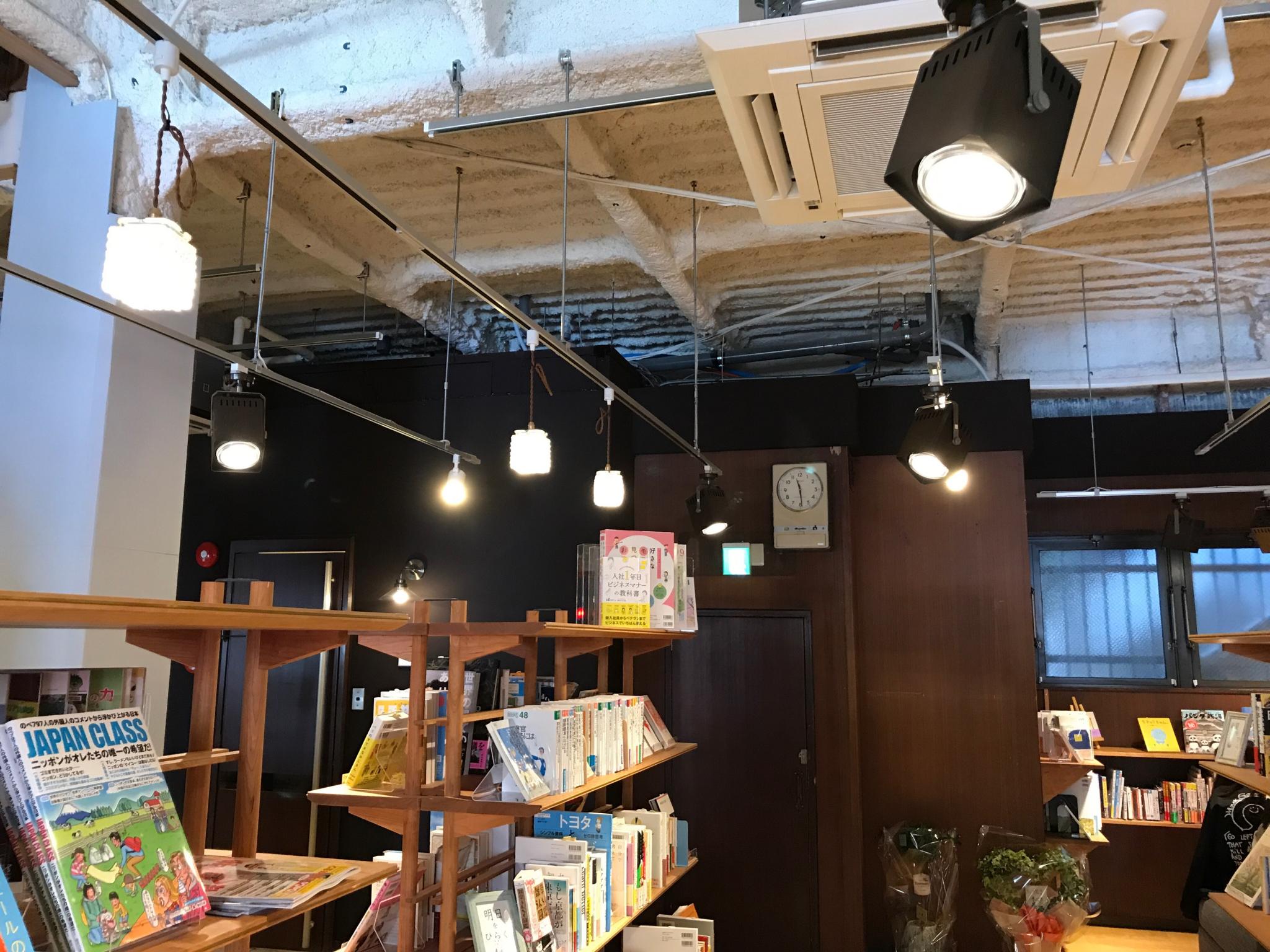 ひらく本屋 東文堂本店のレポート写真1（瀬戸の人）