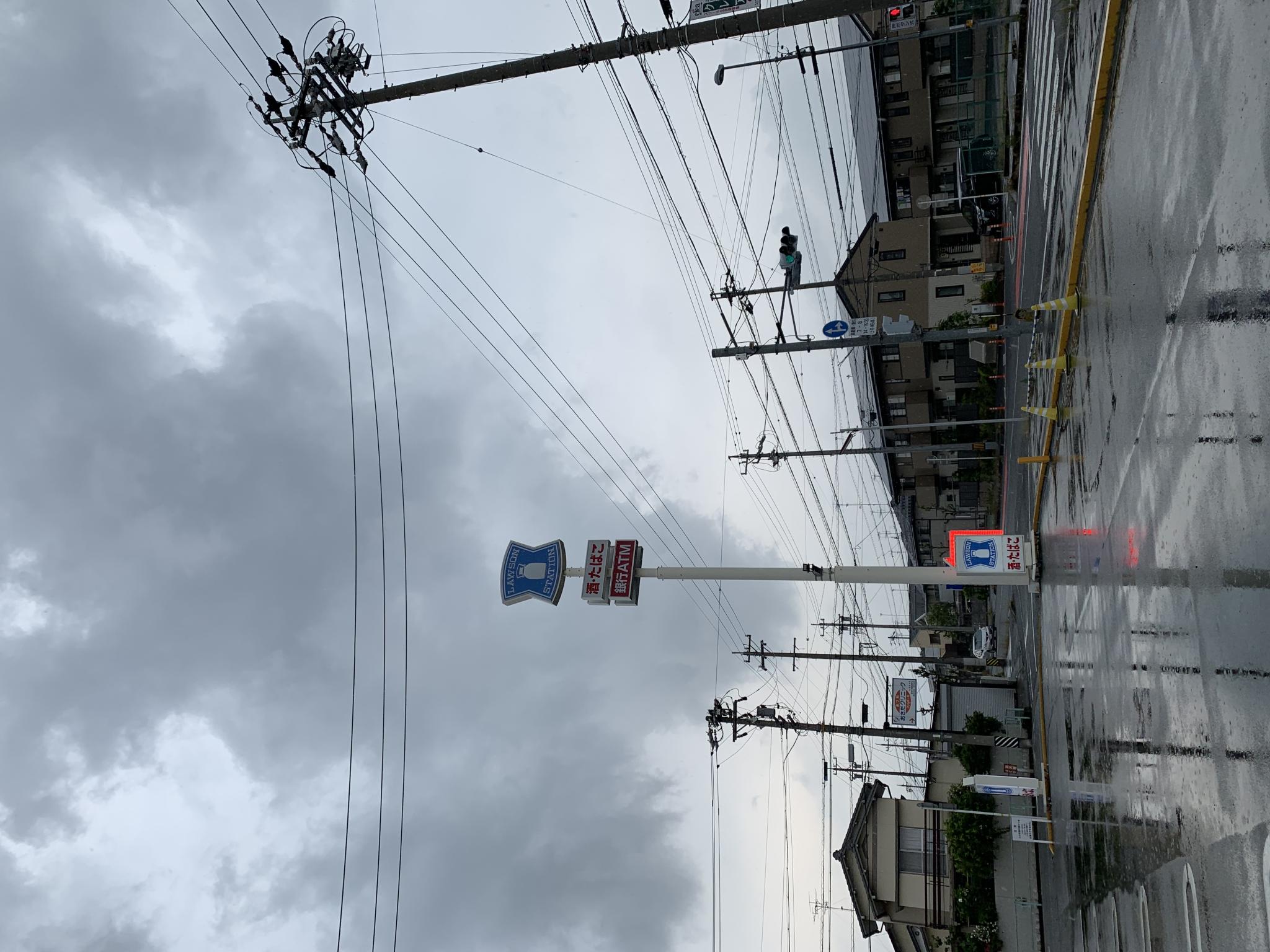 LAWSON 瑞穂馬場上光店のレポート写真3（ポニョ）