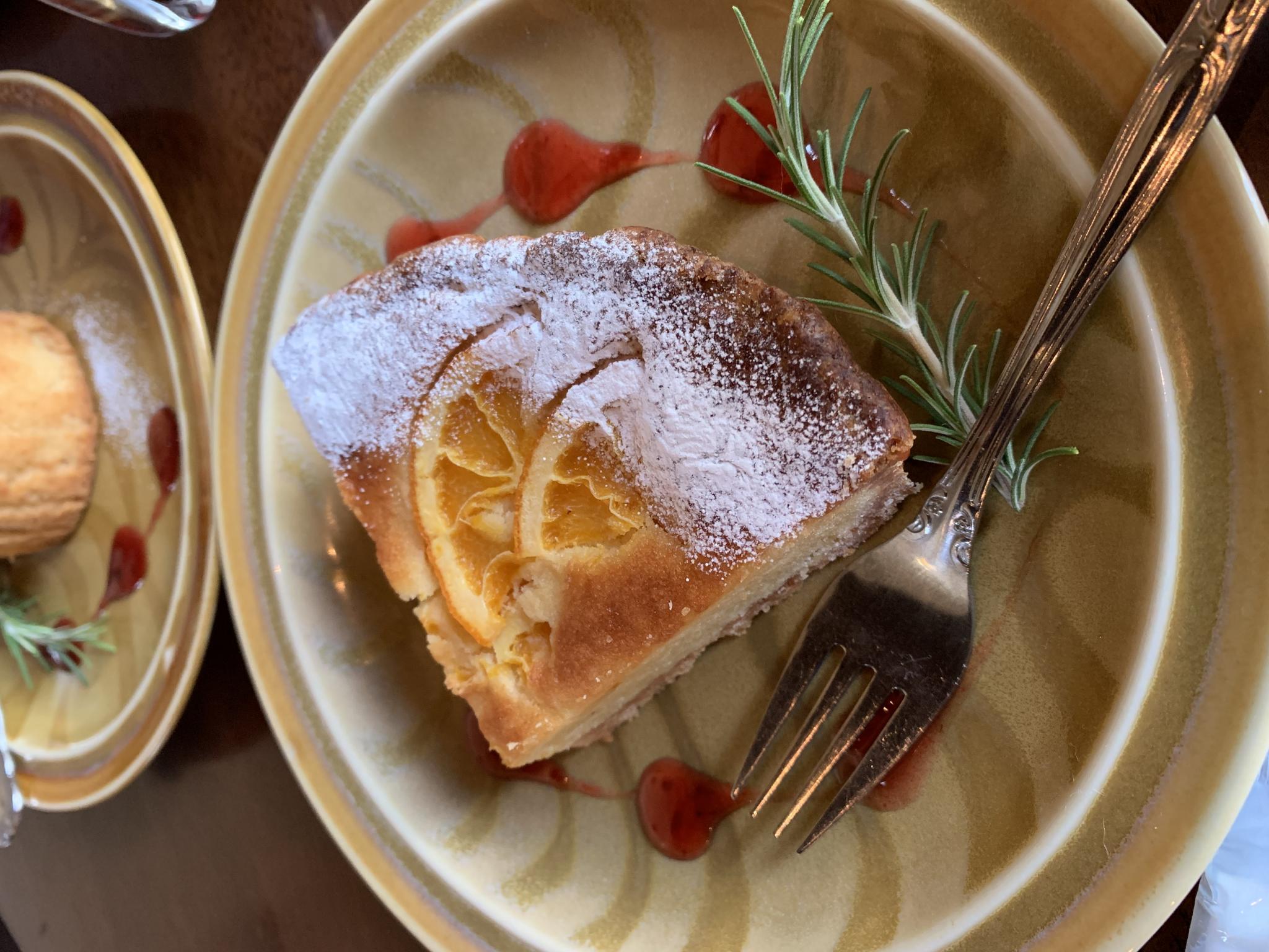 cafe&zakka ホドナラフのレポート写真1（ポニョ）