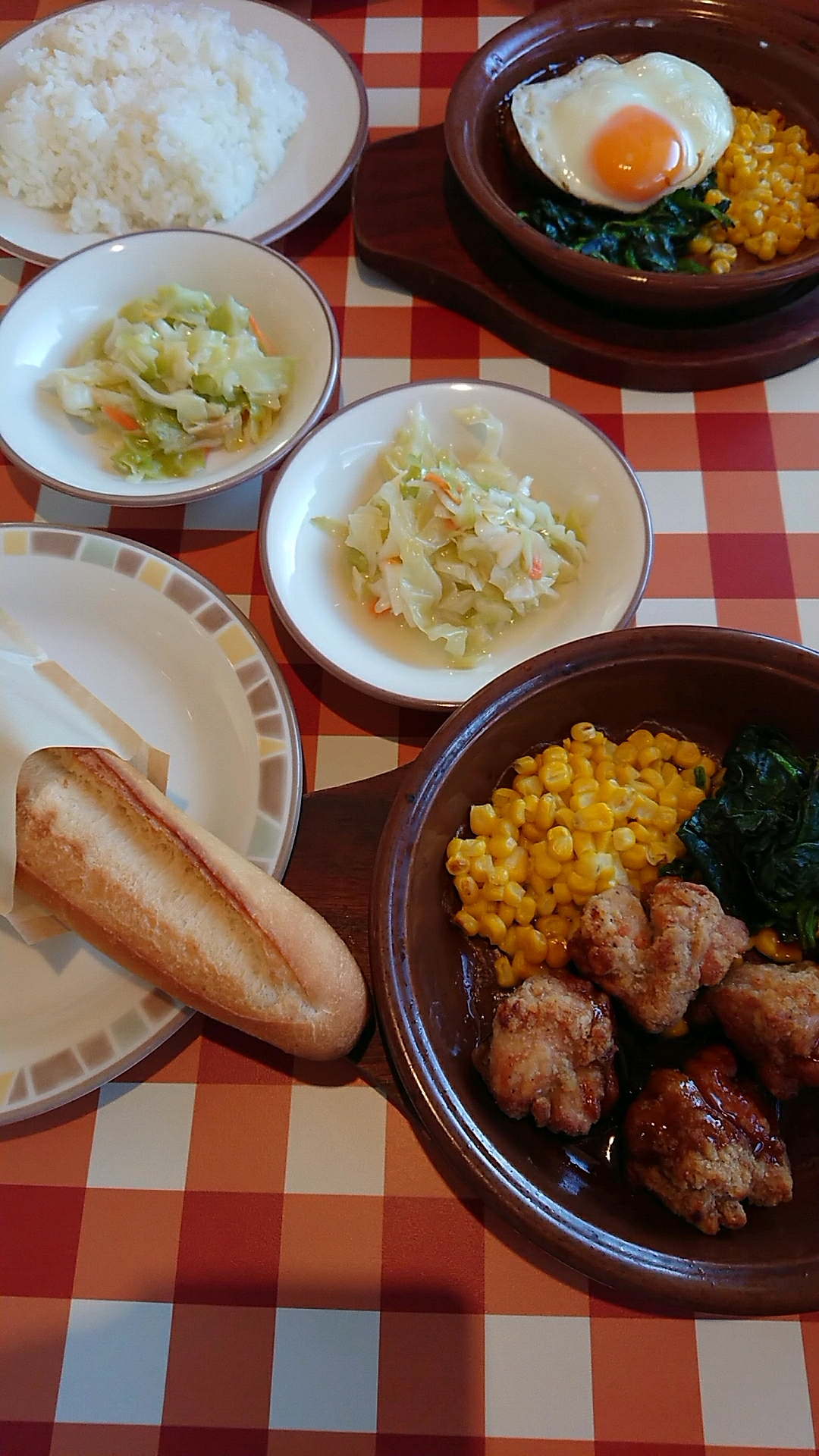 サイゼリヤ イオンタウン各務原店のレポート写真1（ヨゼ）