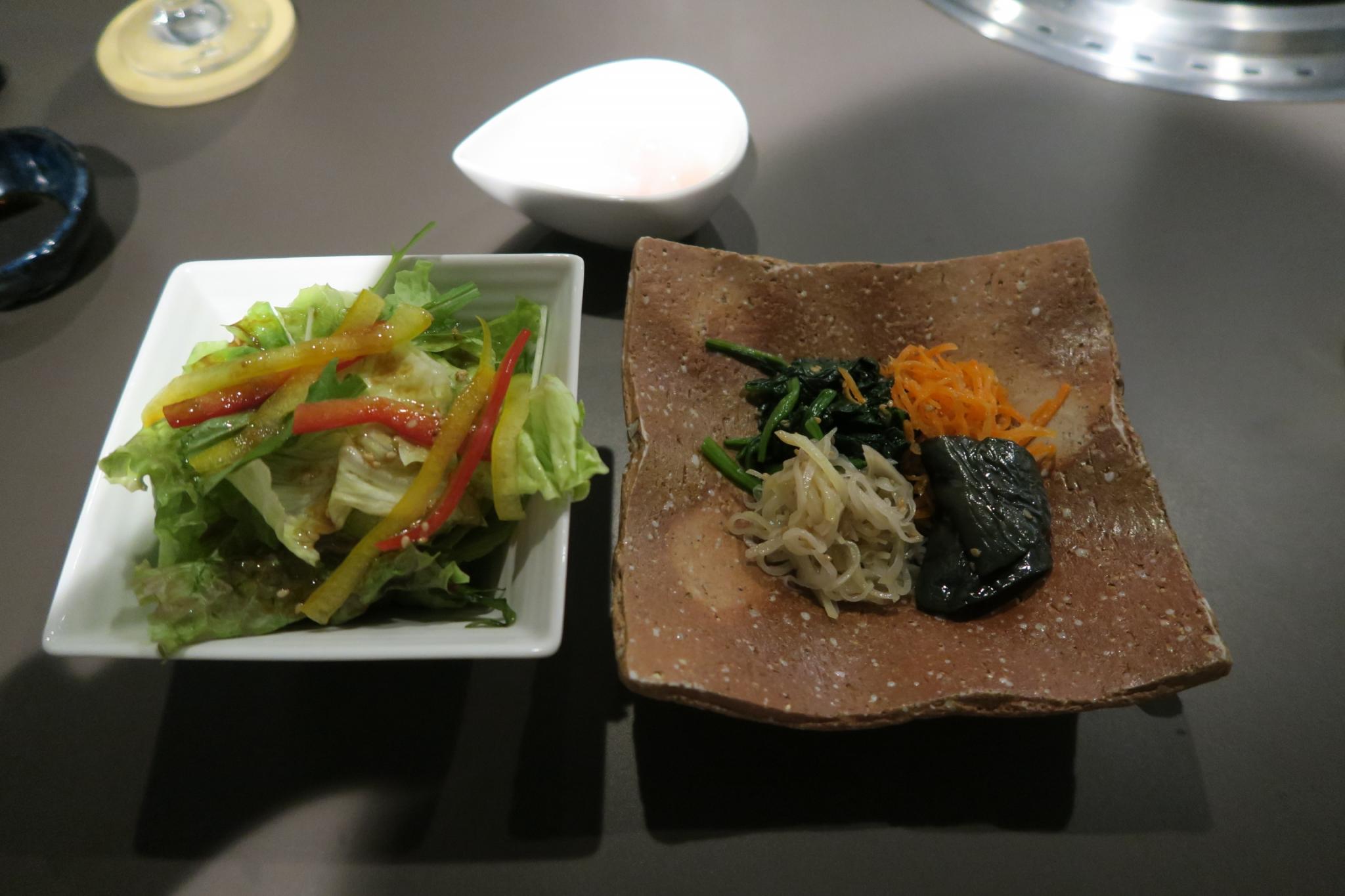 孝作とアームストロングの肉とけむりのレポート写真2（みずほのトヤマ）
