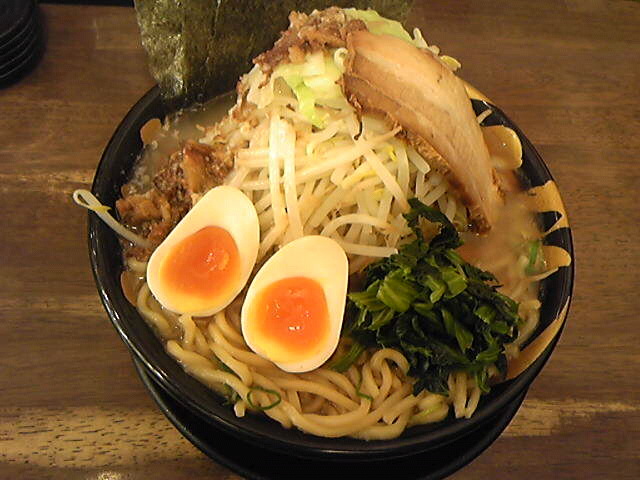 横浜家系ラーメン 力道家 本店のレポート写真2（じゅん）