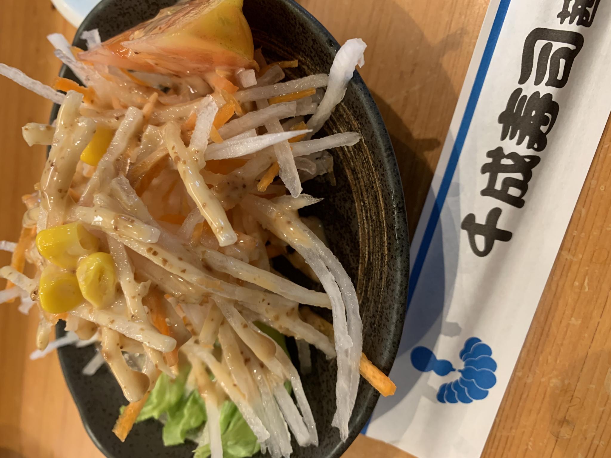 千成寿司 茜部支店のレポート写真3（ポニョ）