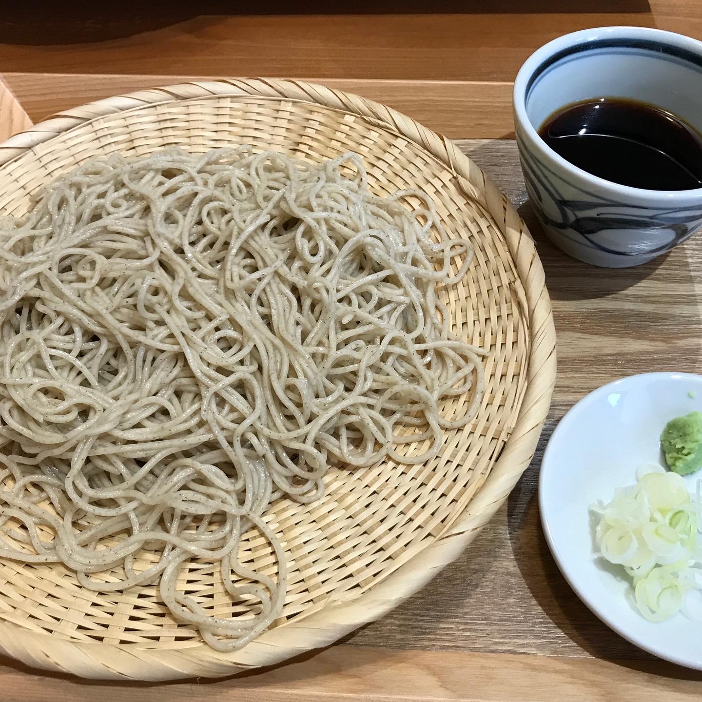 蕎麦岐水のレポート写真1（瀬戸の人）