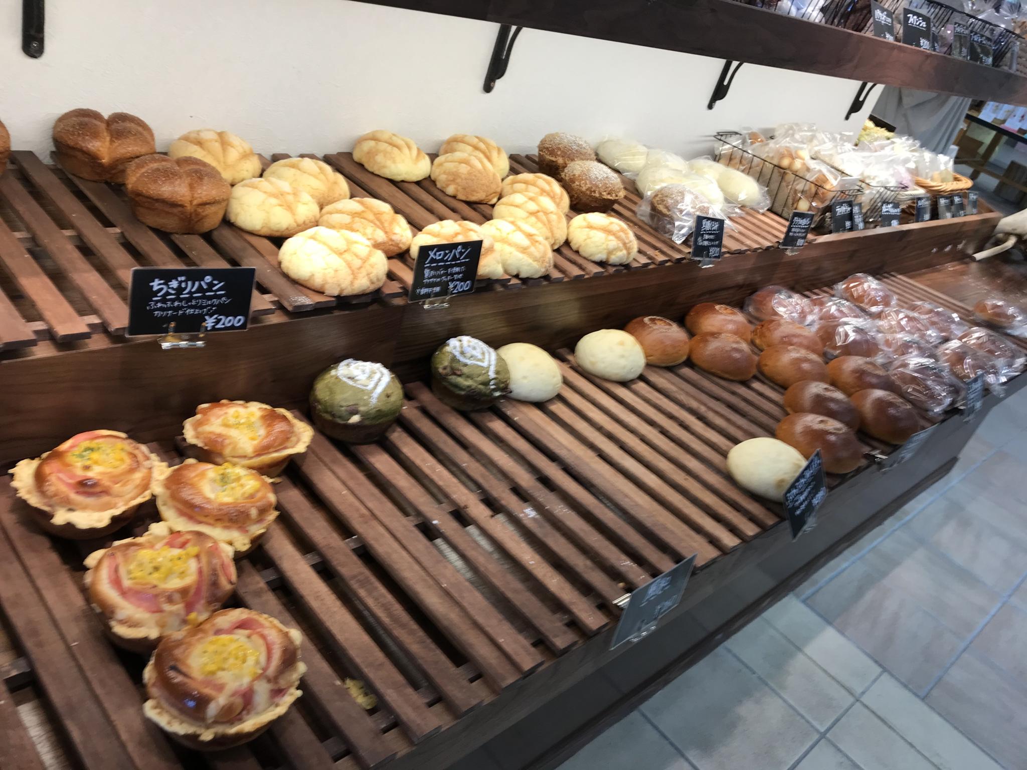 パンの店カッタンテラスゲート土岐店のレポート写真1（瀬戸の人）