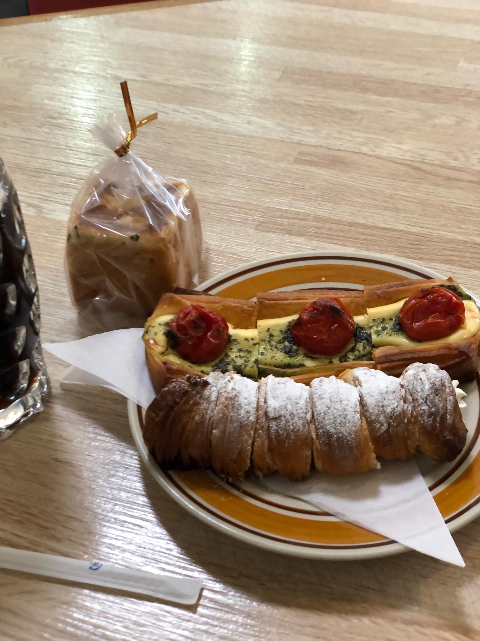 ヒシヤの店リボリのレポート写真2（にしこ）