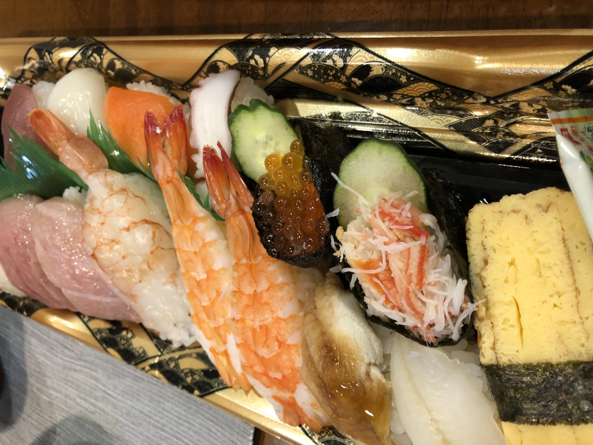 寿司処じんごろう カラフルタウン岐阜店のレポート写真1（にしこ）