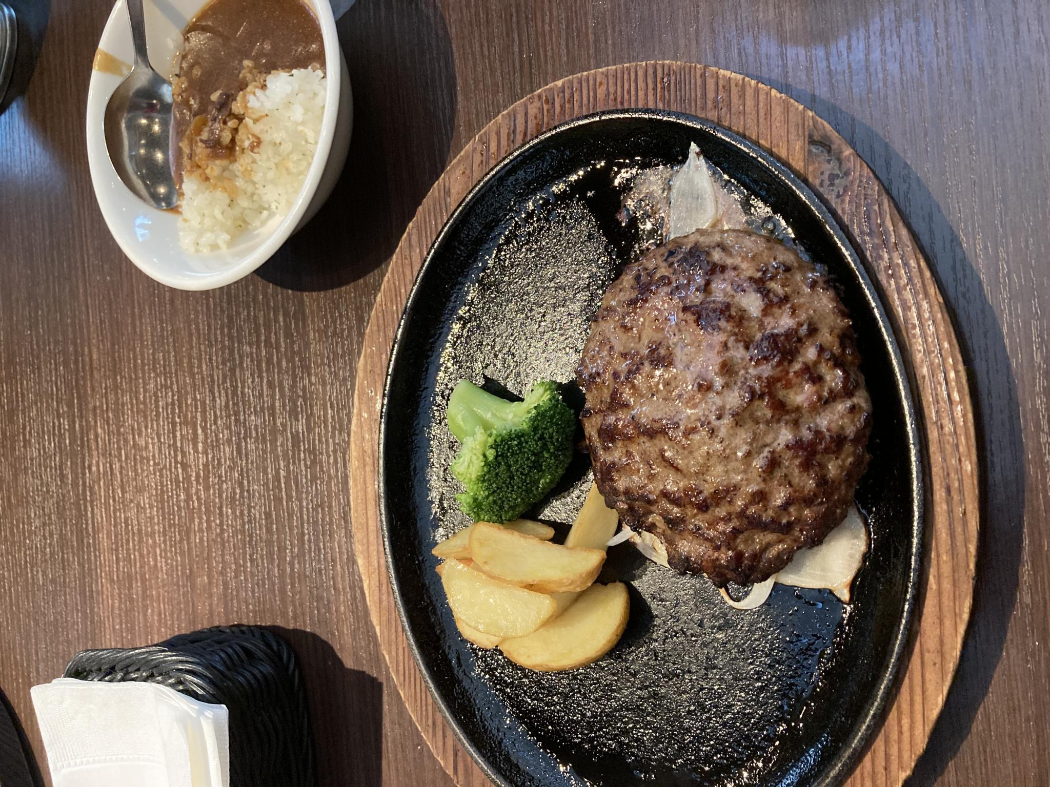 ステーキのあさくま 岐阜長良店のレポート写真1（まなみ）