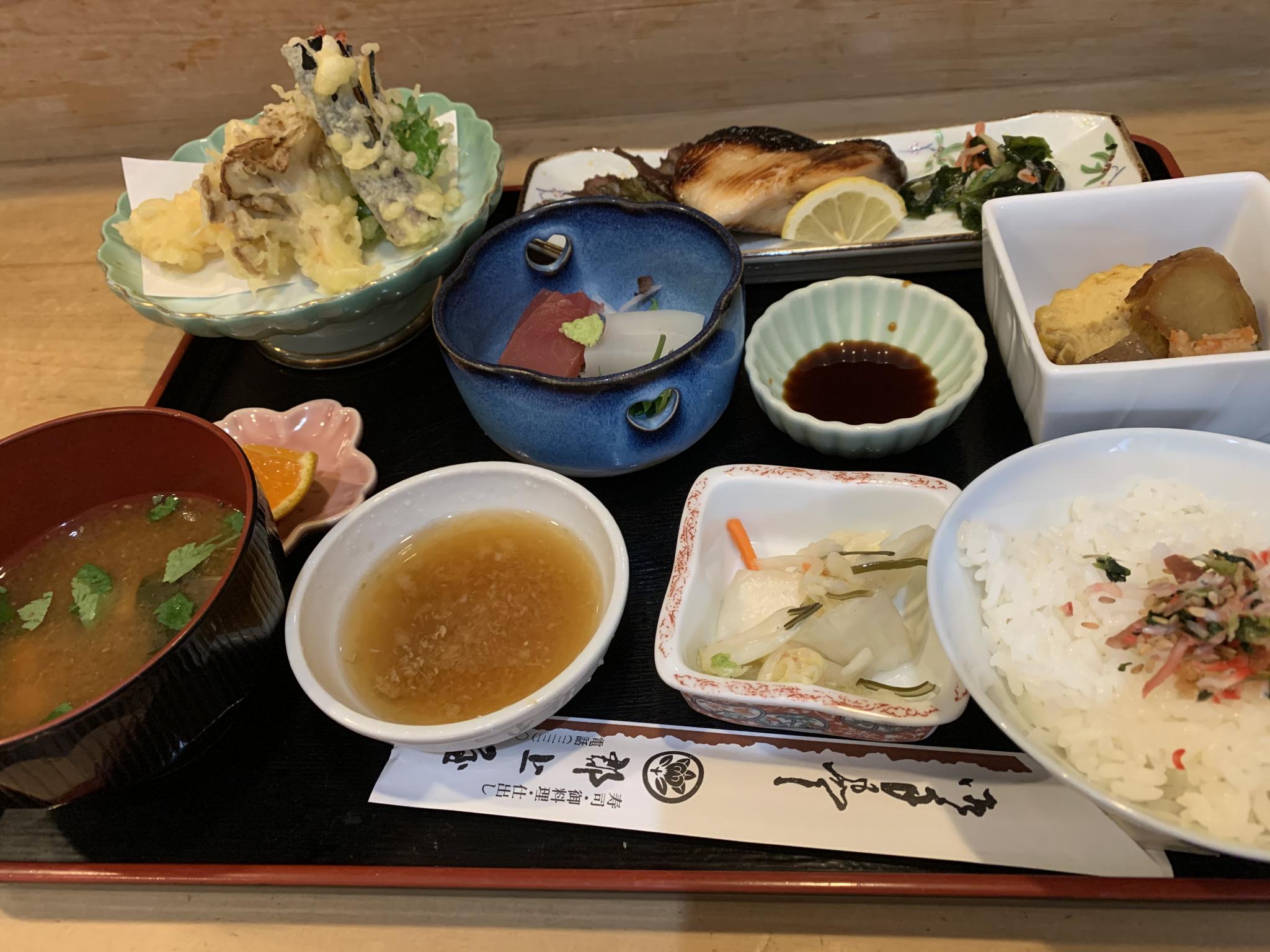 郡上屋のレポート写真1（ポニョ）