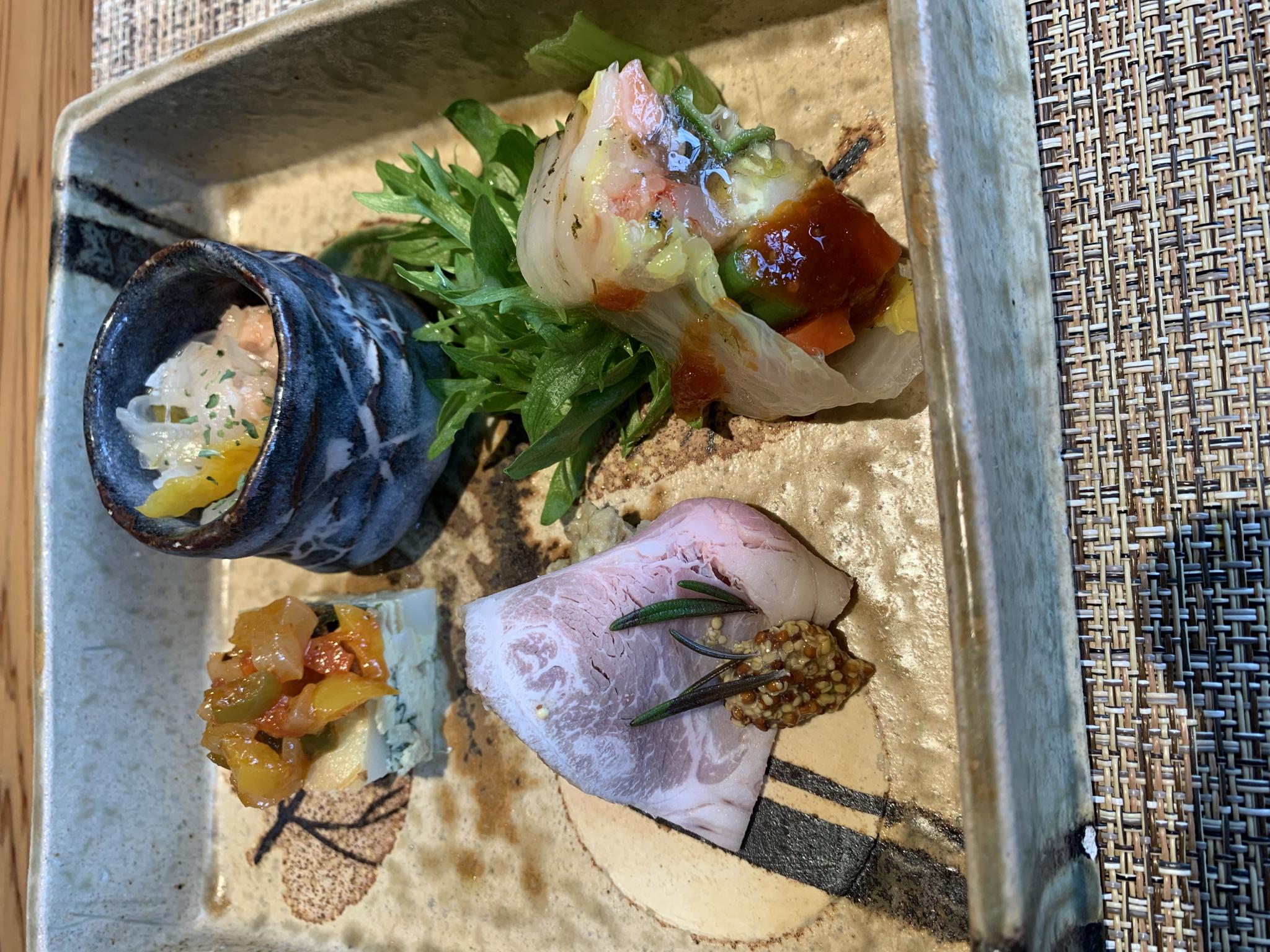 和モダンビストロ 千年 OLIVEのレポート写真3（ポニョ）