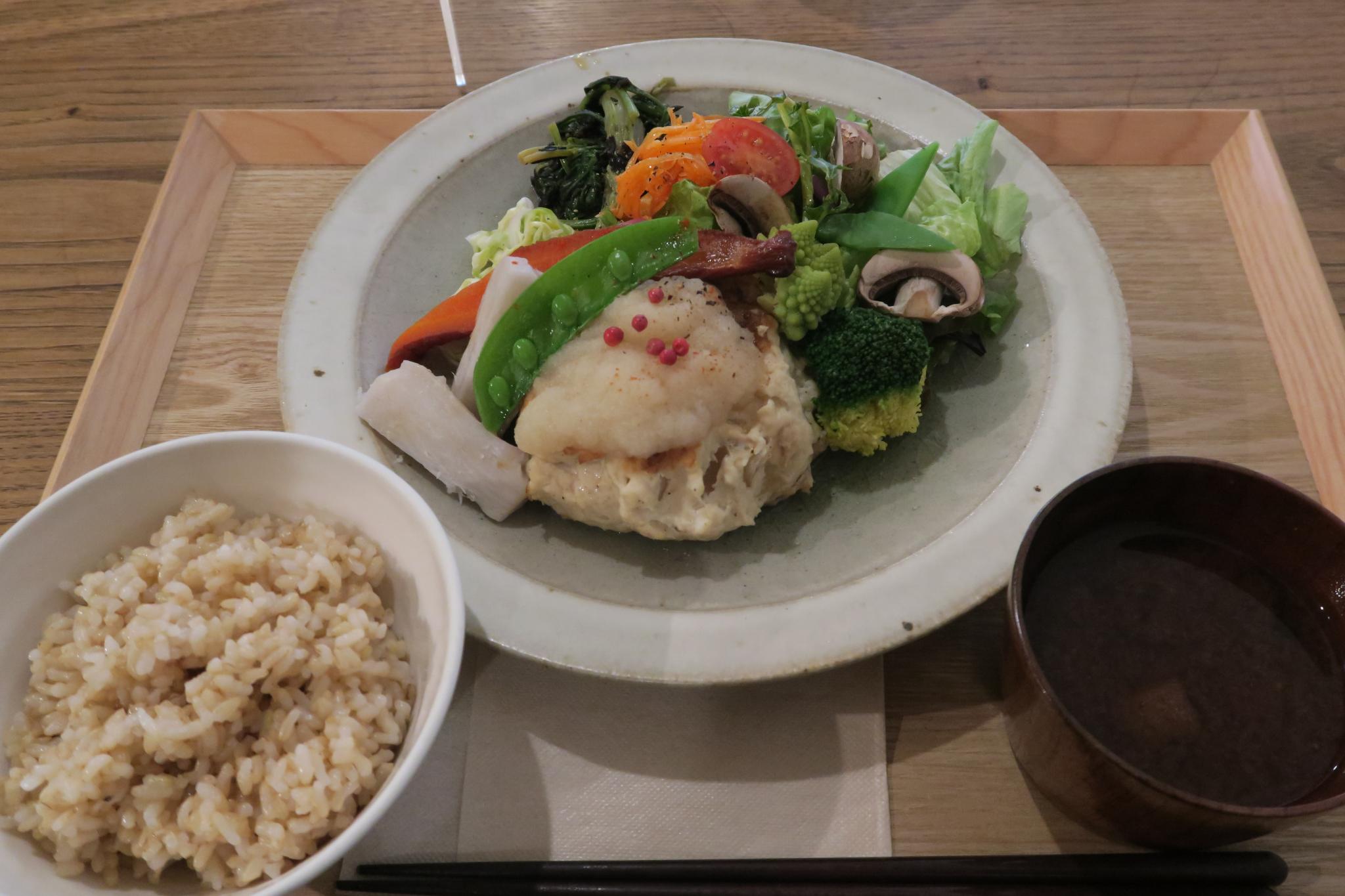 うつわとごはん カフェ温土のレポート写真1（みずほのトヤマ）