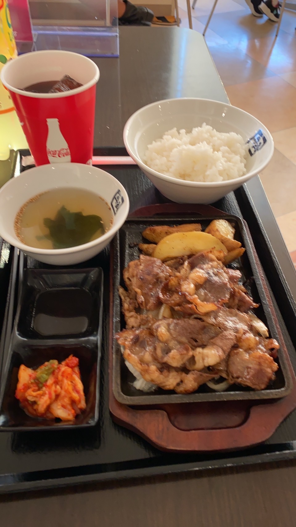 牛角焼肉食堂 イオンモール各務原店のレポート写真1（ちぃーたん）