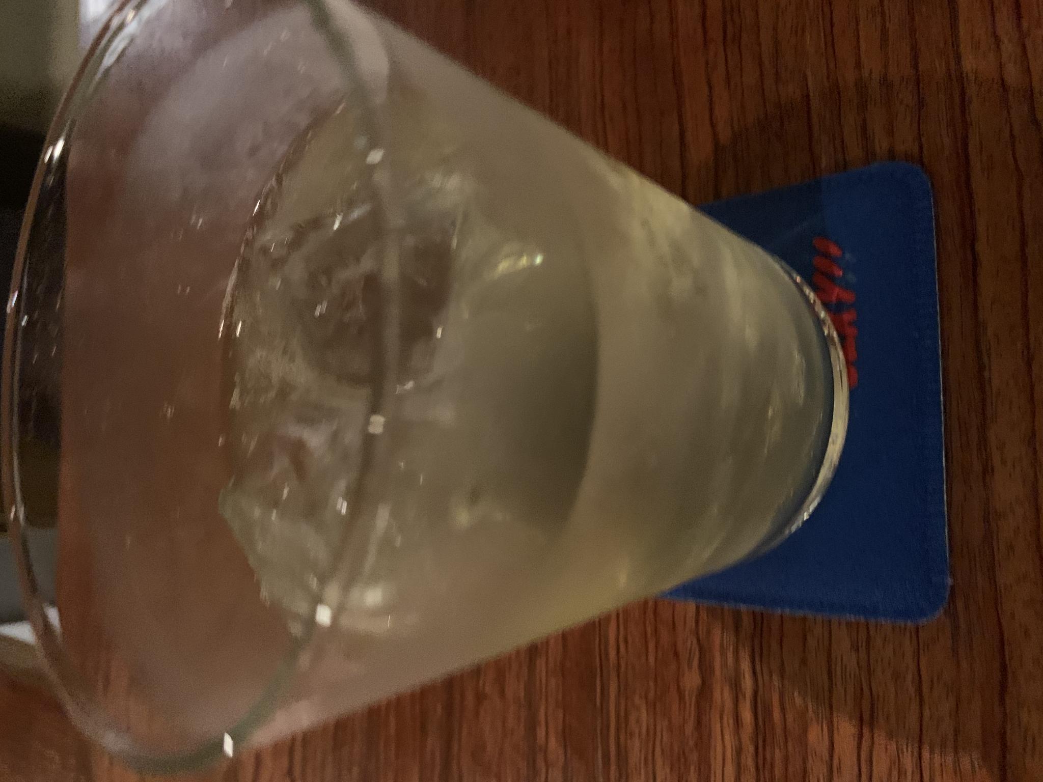 路地裏BAR&NOODLE Marginalのレポート写真2（ポニョ）