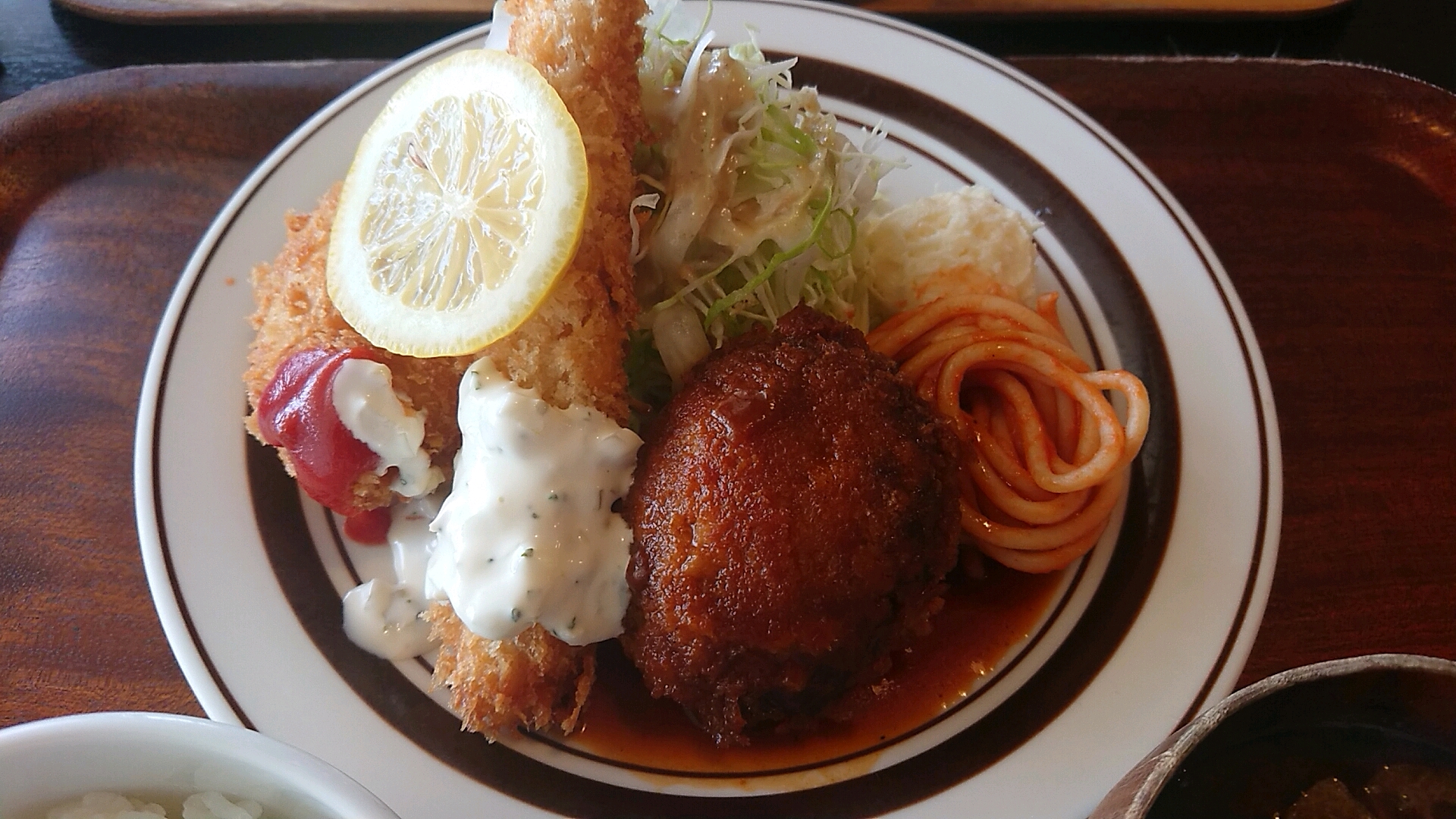 洋食 おかだのレポート写真2（ヨゼ）