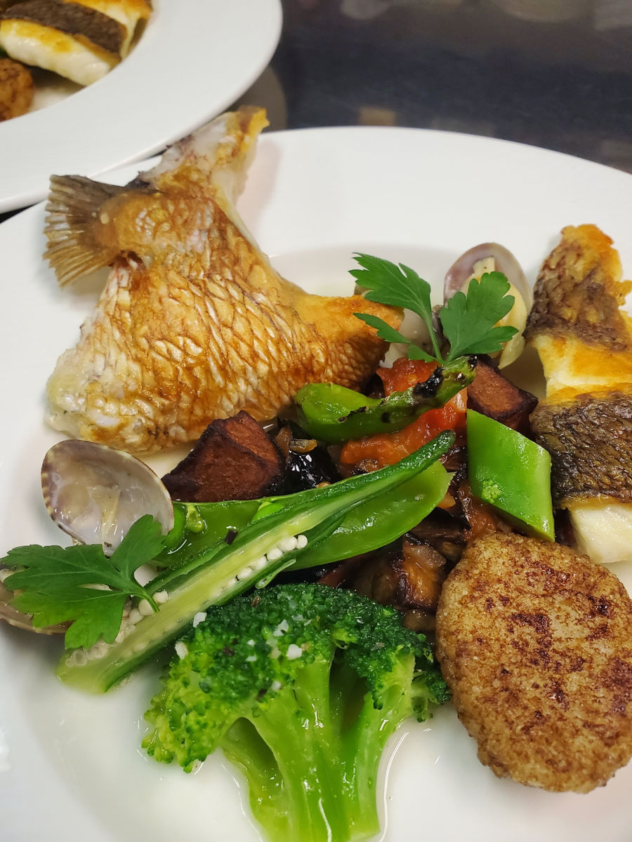 世代を越えて愛され続けるもの｜食材と向き合い、いかに満足度を高めるか。伝統と今が融合した料理の数々。...