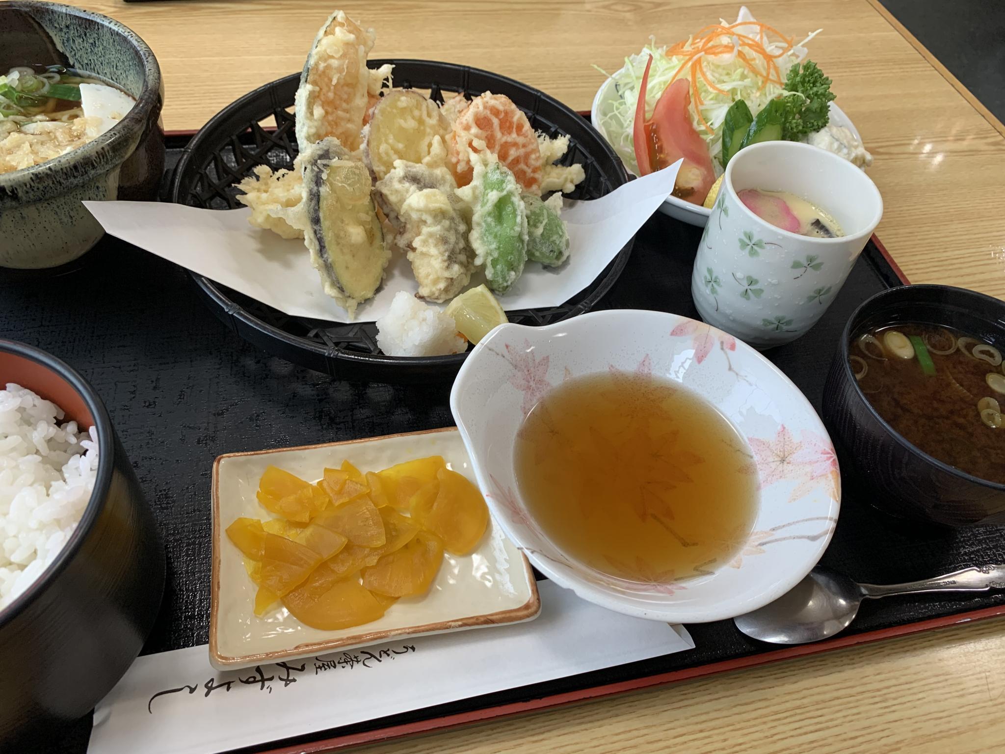 うどん茶屋 みずよしのレポート写真1（ポニョ）