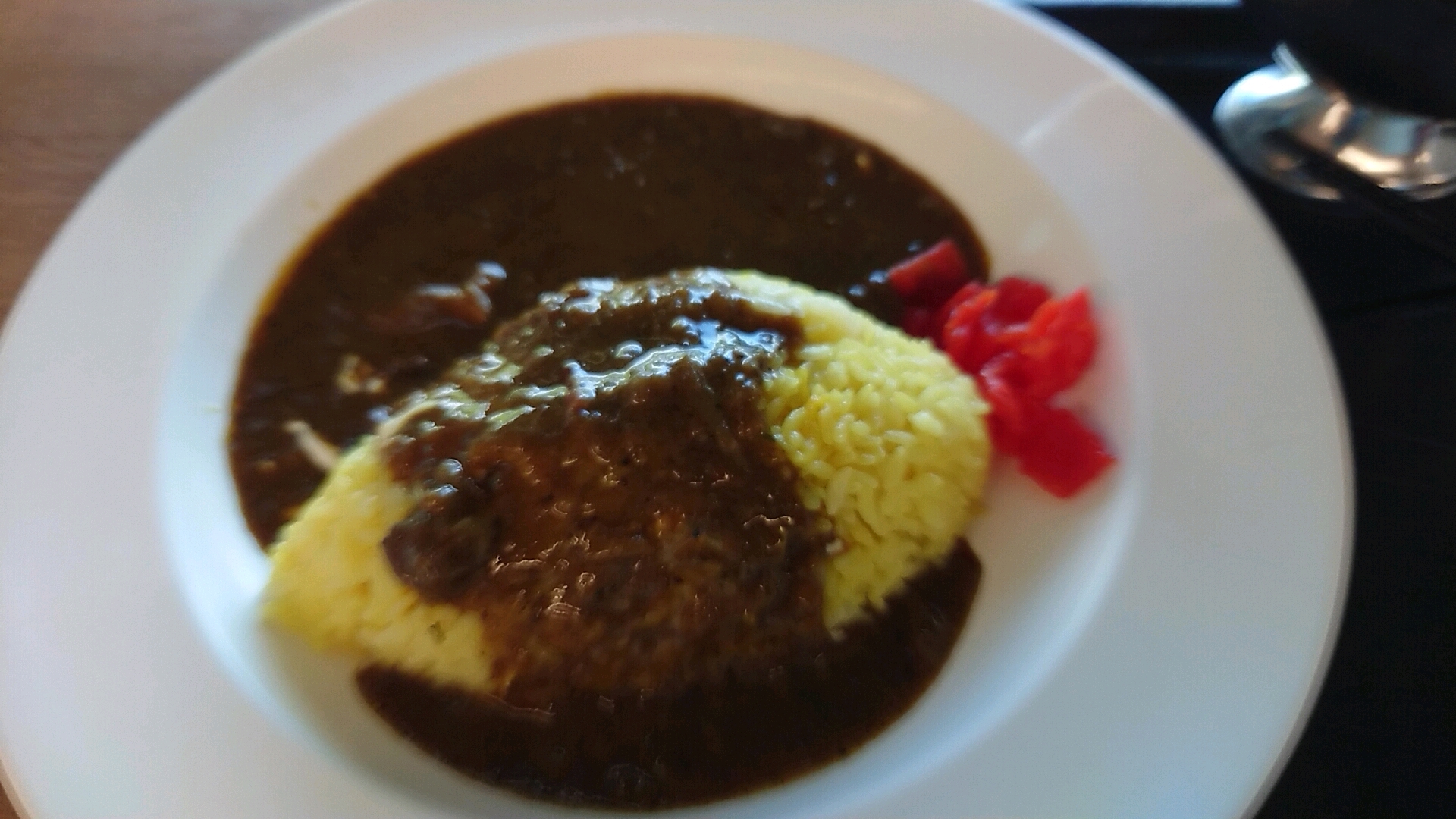 市役所大食堂のレポート写真1（ヨゼ）