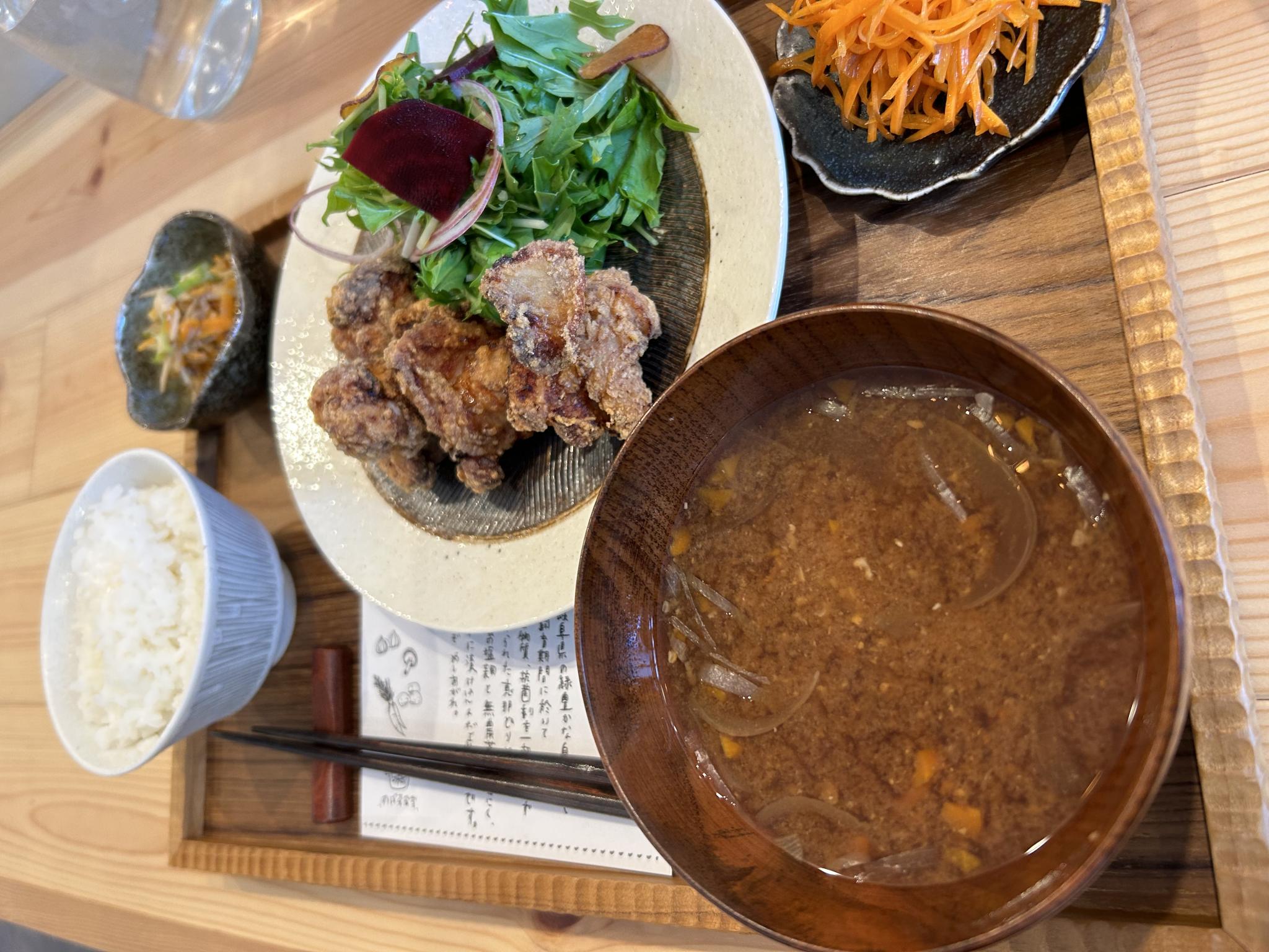 のぼる食堂のレポート写真2（ポニョ）