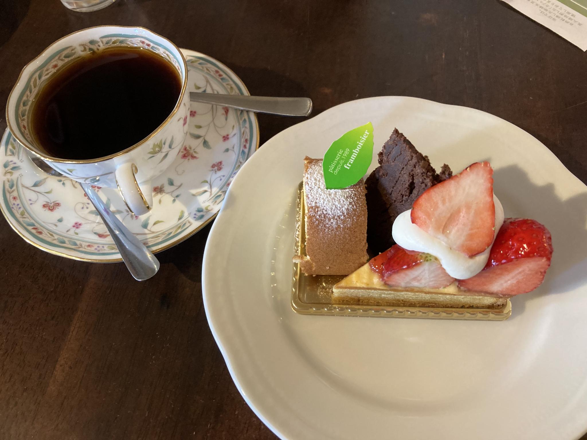 フランボワーズ 島店のレポート写真1（えころん）