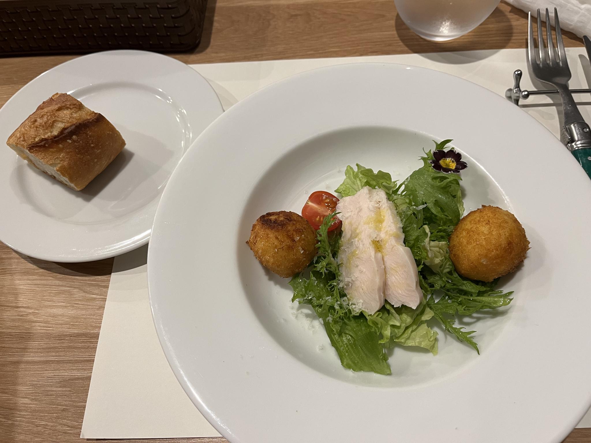 bistro adachiのレポート写真1（えころん）