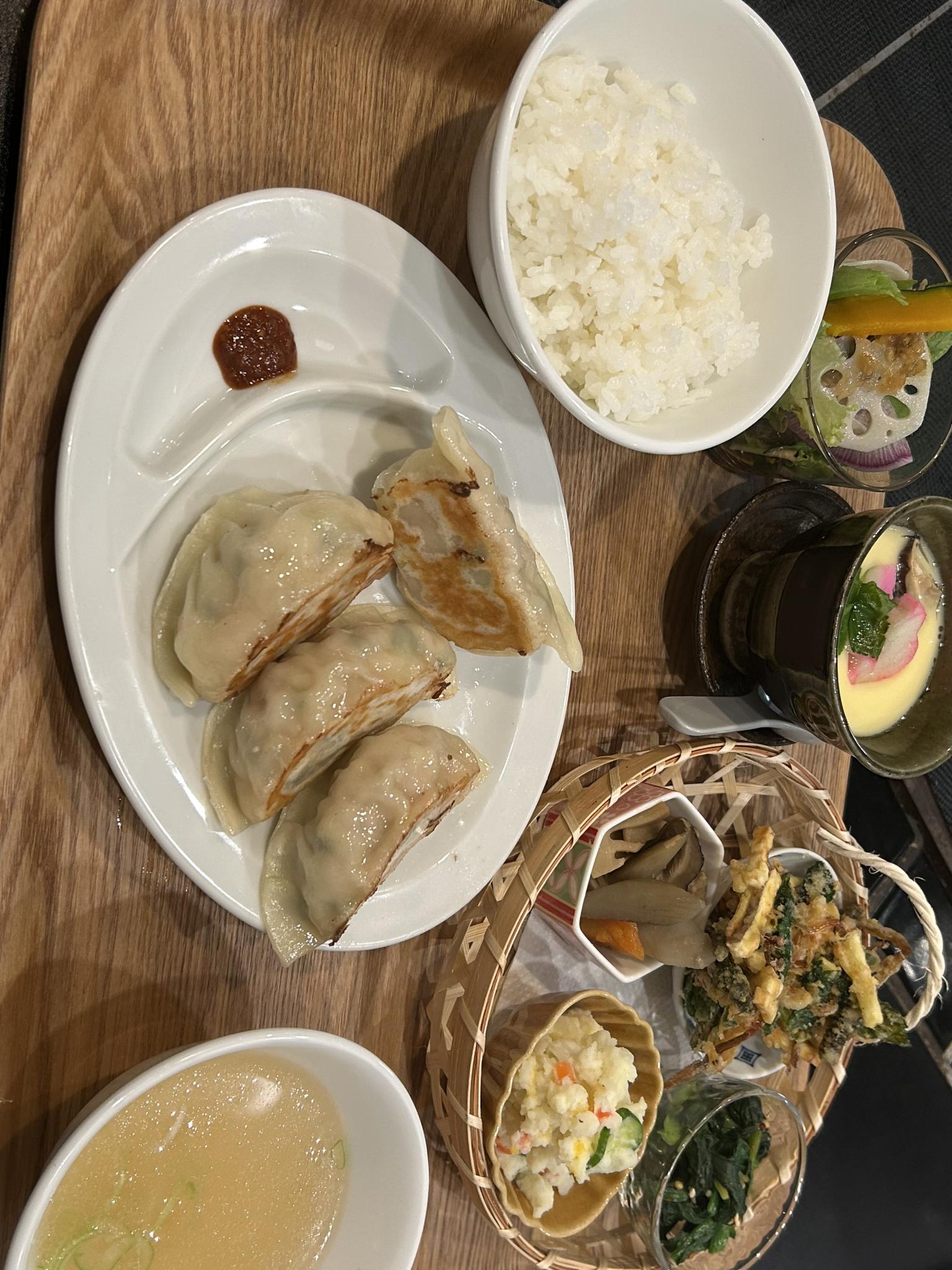 ど鉄板なべきん柳ケ瀬店のレポート写真2（岐阜の食いしん坊担当）