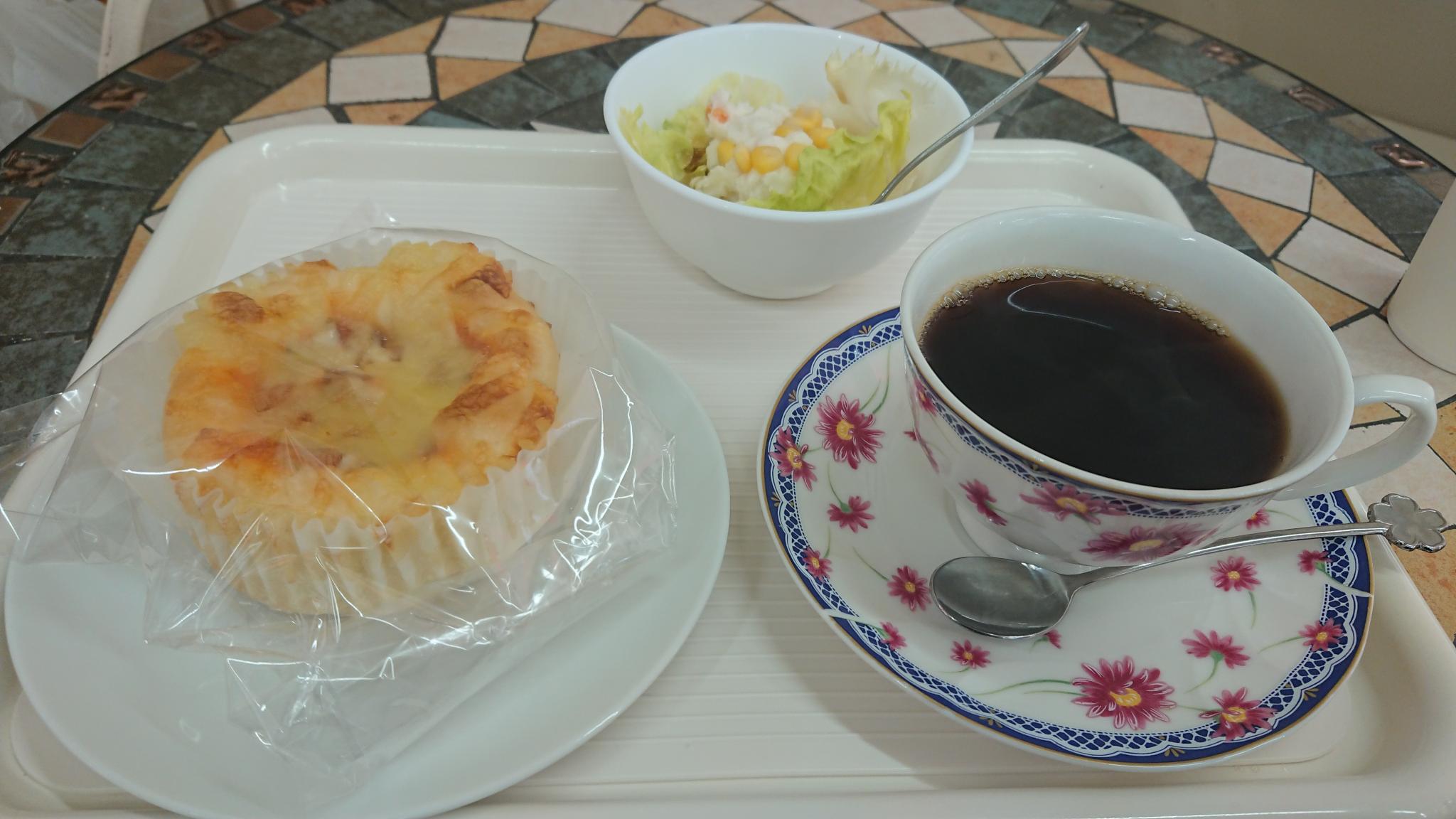 ベーカリーカフェ 花の木のレポート写真1（ヨゼ）