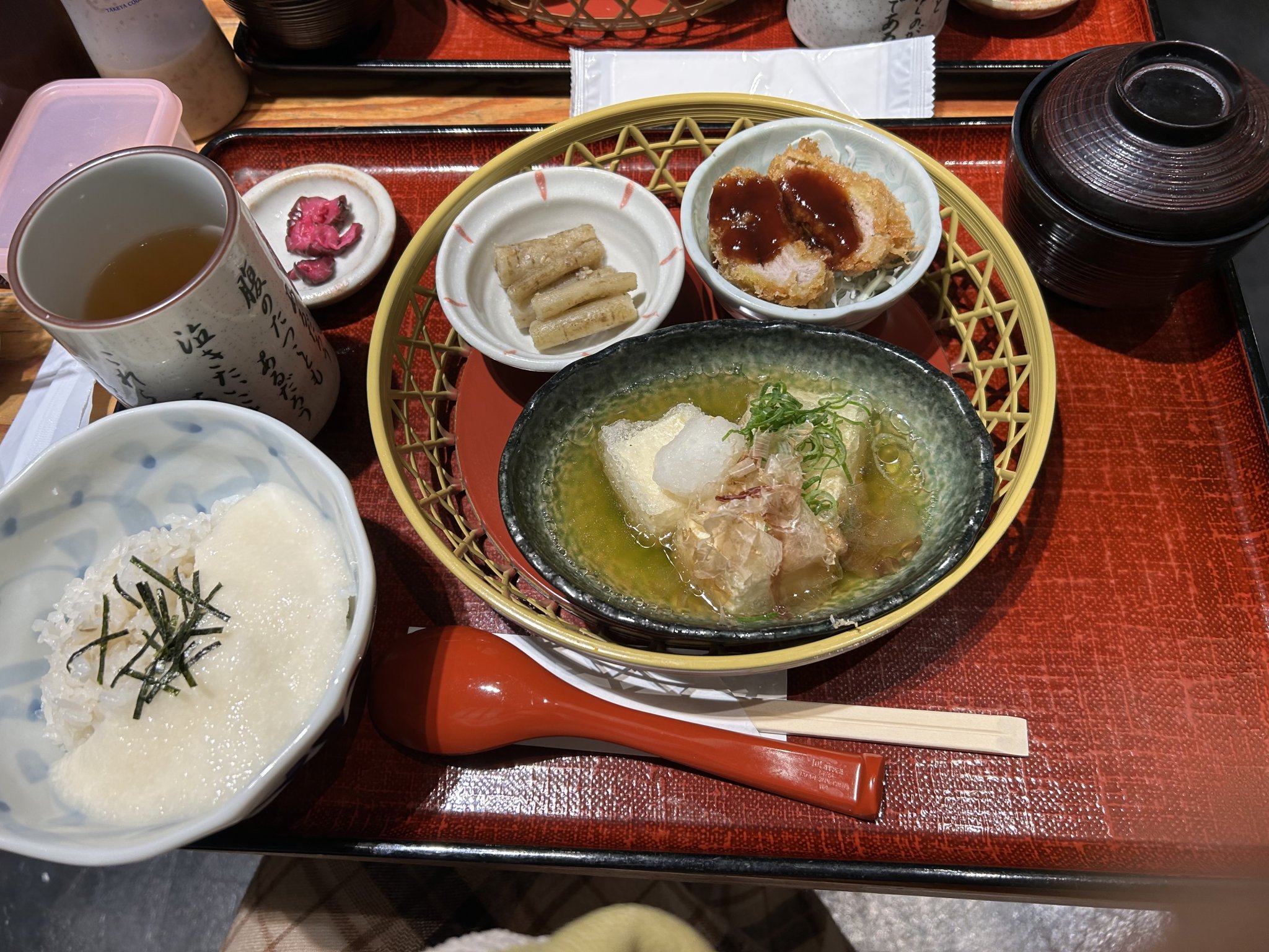 ご飯ととろろ とろ麦 カラフルタウン店のレポート写真1（まーちゃん）
