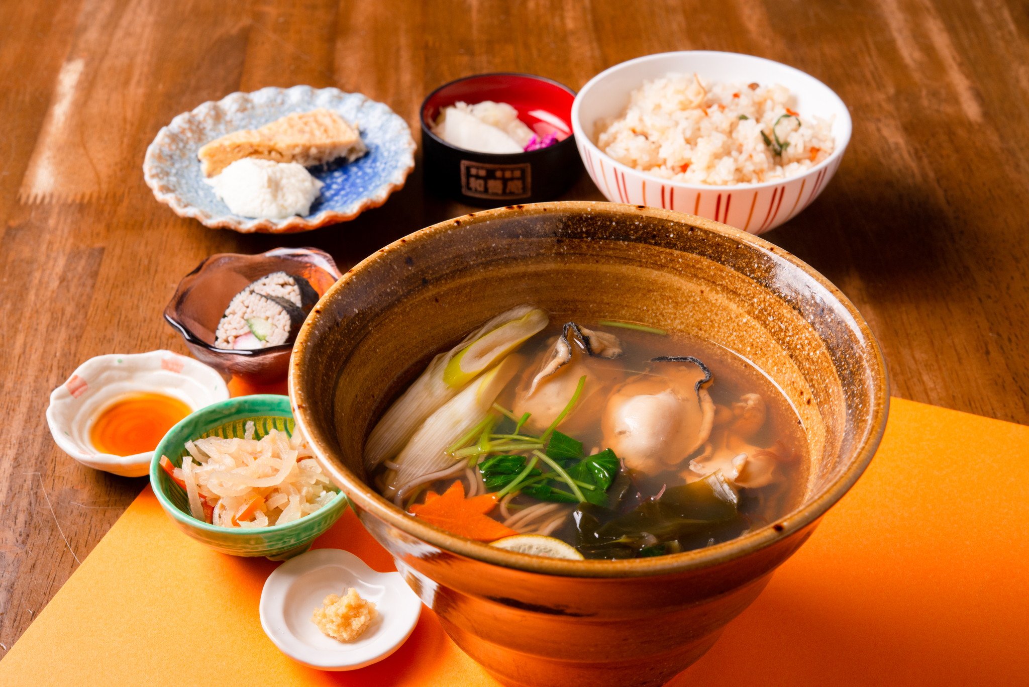 牡蠣そば御膳…2,200円