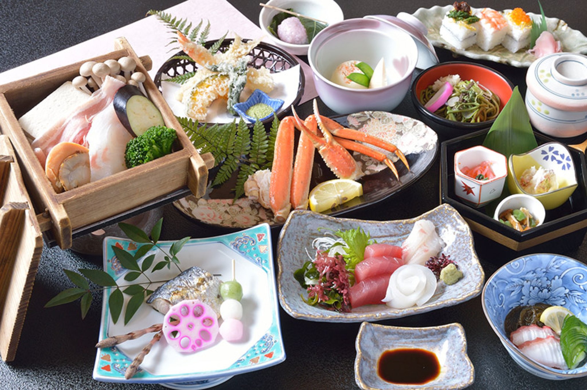 季節の会席…4,730円・5,280円・6,380円・7,480円｜旬の食材を使った会席料理です。前菜、焼き物、天婦羅など一つ...