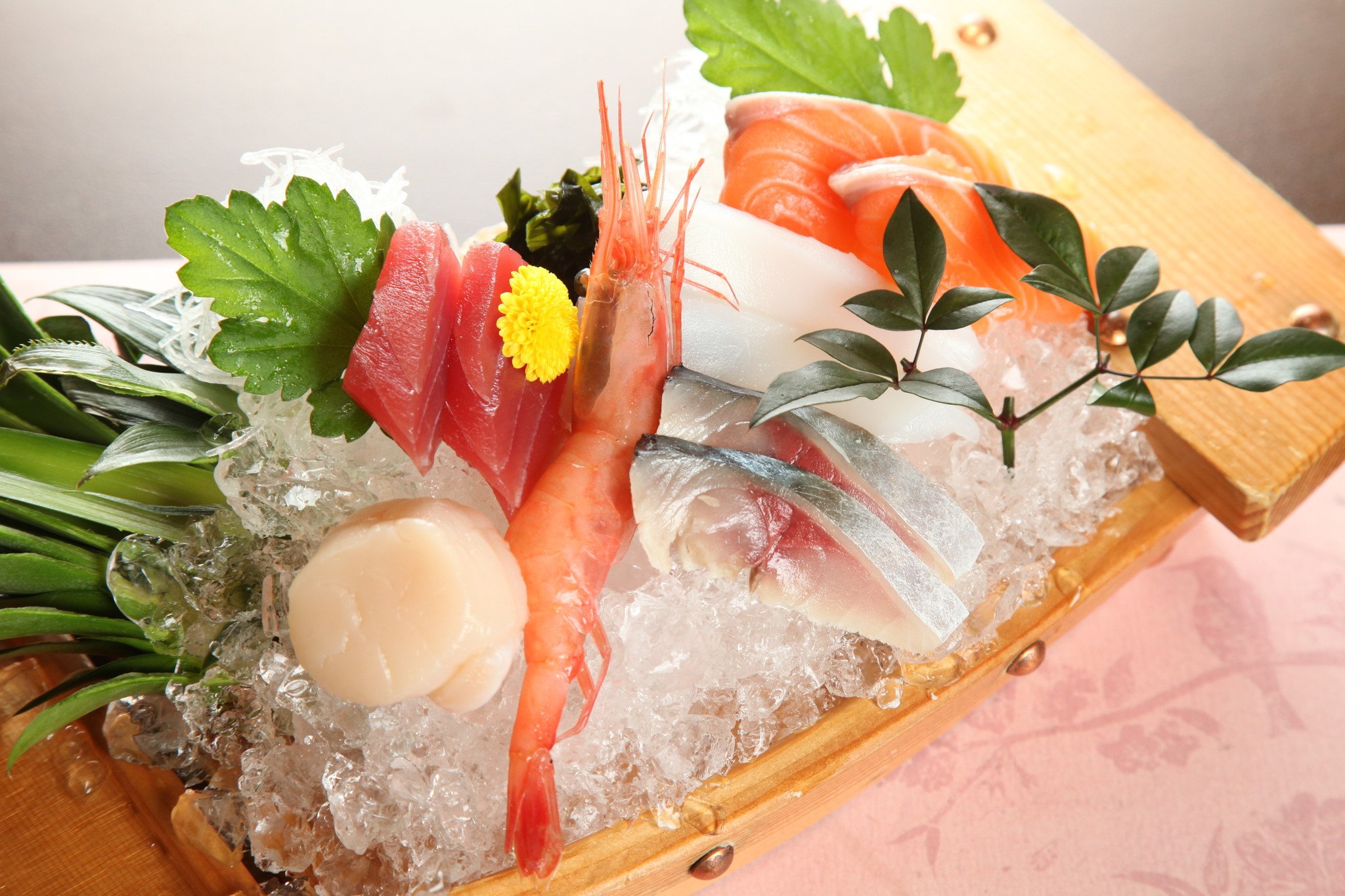 お寿司やさんからお料理家へ…だから魅力的！｜もともとはお寿司やさんとしてスタートし、その職人技を生か...