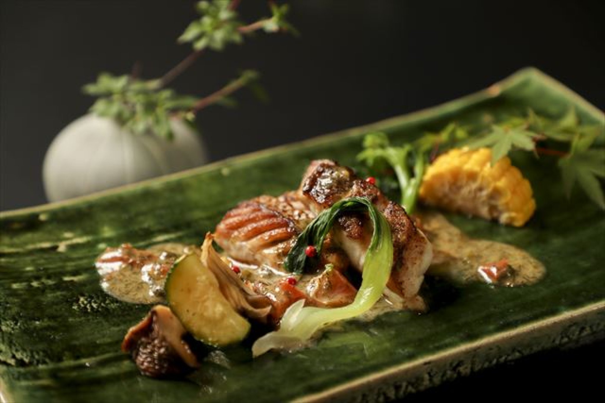 お魚料理の一例(真鯛のポワレ)