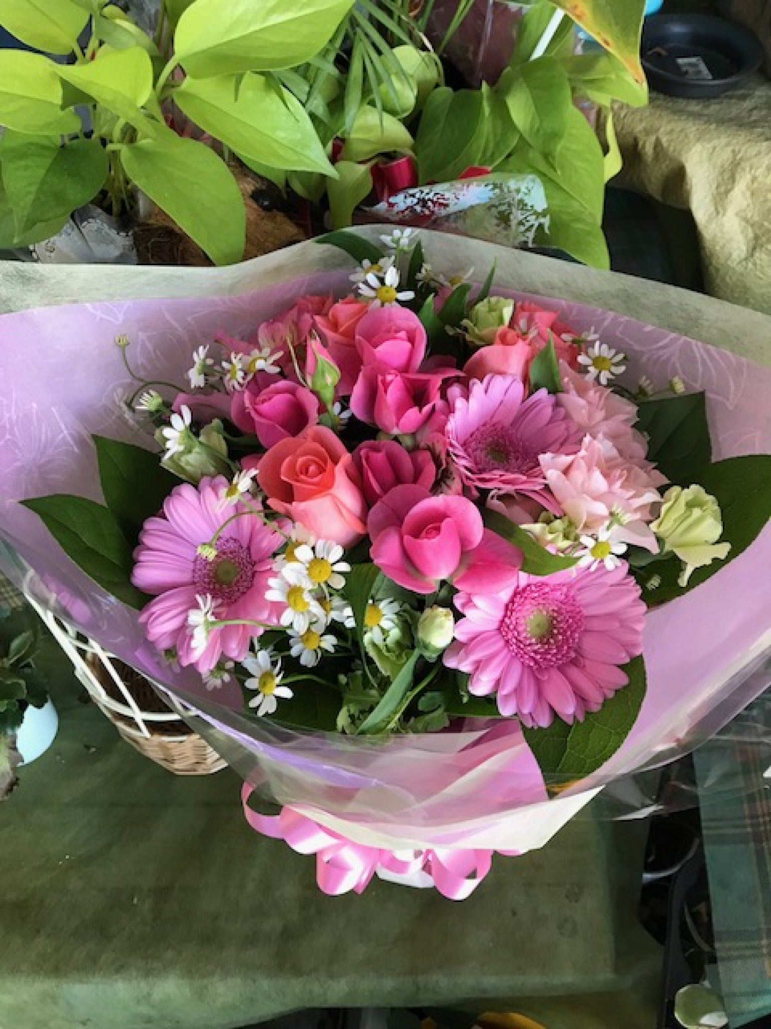あらゆる場面を華やかにする花束｜歓送迎会、送別会、サプライズプレゼント、誕生日そしてプロポーズなど、...