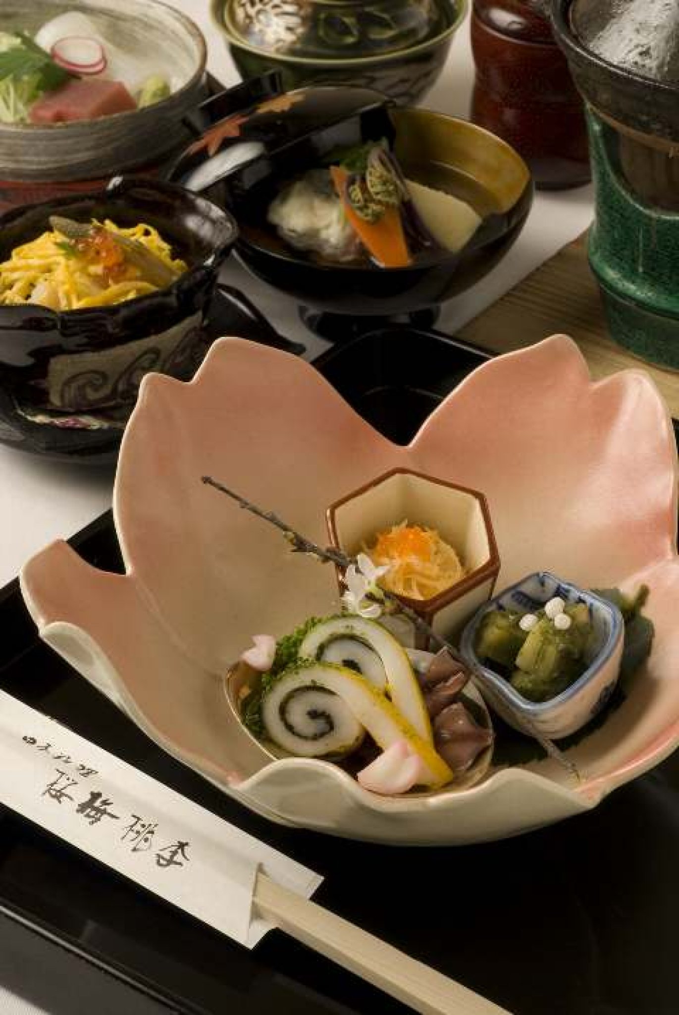 旬の美味しさを目でも舌でも楽しめる粋な昼席。
※写真はイメージです。
